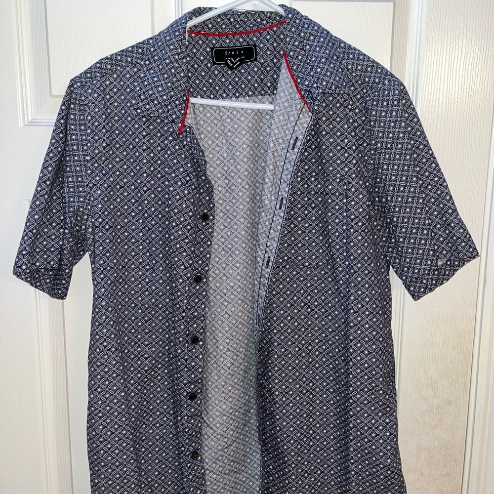 Forever 21 Men’s Blue Button Up Shirt